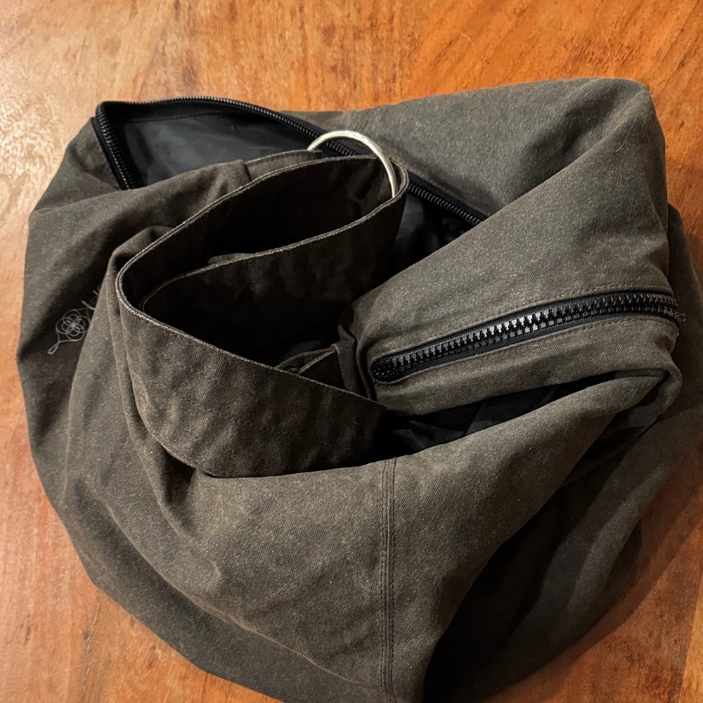 Men or women style hobo Lululemon canvas almost suede carry all bag.